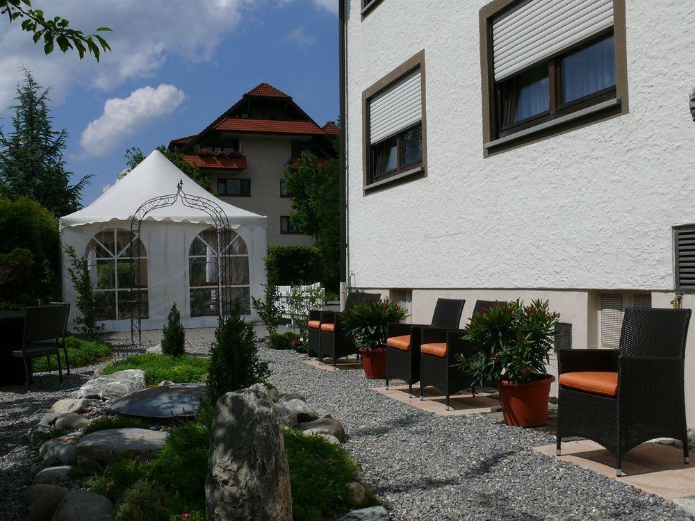 Hotel Hellers Twenty Four I -24H-Check-In- Friedrichshafen Exterior foto